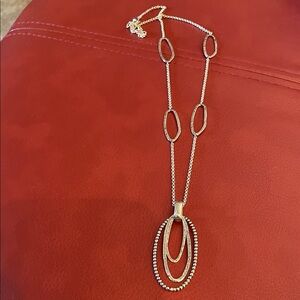 Elegant Silver Necklace with Oval Links